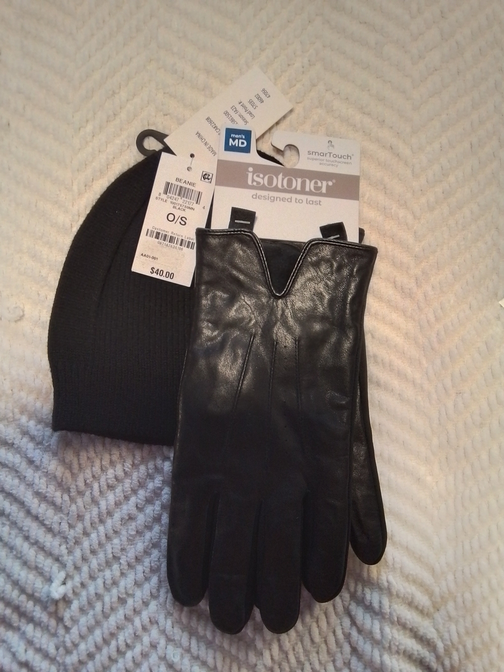 isotoner Black Leather Gloves with Black Knit Beanie